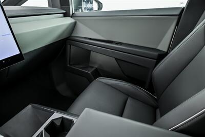2025 Tesla Cybertruck Cyberbeast - Photo 40 - Joliet, IL 60435
