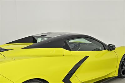 2021 Chevrolet Corvette Stingray   - Photo 18 - Joliet, IL 60435