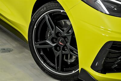 2021 Chevrolet Corvette Stingray   - Photo 4 - Joliet, IL 60435