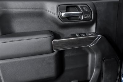 2019 Chevrolet Silverado 1500 LTZ   - Photo 19 - Joliet, IL 60435