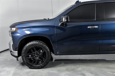 2019 Chevrolet Silverado 1500 LTZ   - Photo 7 - Joliet, IL 60435