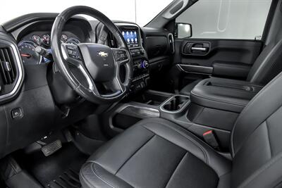 2019 Chevrolet Silverado 1500 LTZ   - Photo 20 - Joliet, IL 60435