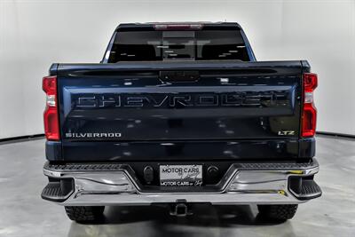 2019 Chevrolet Silverado 1500 LTZ   - Photo 11 - Joliet, IL 60435