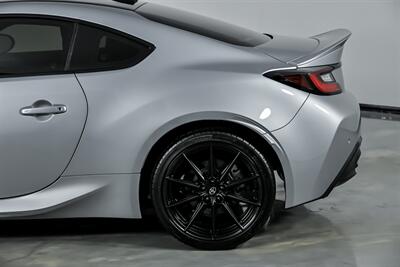 2025 Toyota GR86 Premium   - Photo 9 - Joliet, IL 60435