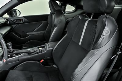 2025 Toyota GR86 Premium   - Photo 21 - Joliet, IL 60435