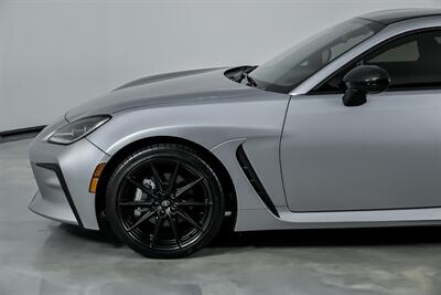 2025 Toyota GR86 Premium   - Photo 7 - Joliet, IL 60435