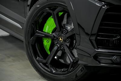 2019 Lamborghini Urus - Photo 4 - Joliet, IL 60435