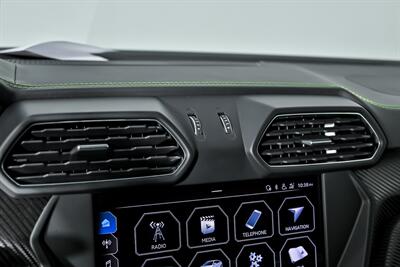 2019 Lamborghini Urus - Photo 35 - Joliet, IL 60435
