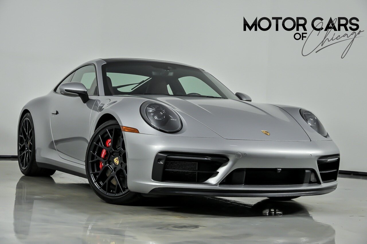 2024 Porsche 911 Carrera 4 GTS Coupe's photo
