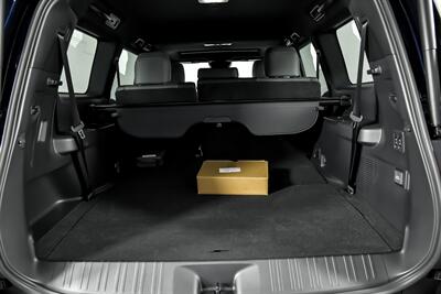 2024 Lexus GX 550 Premium+   - Photo 16 - Joliet, IL 60435