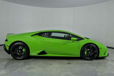 2022 Lamborghini Huracan EVO - Photo 14 - Joliet, IL 60435