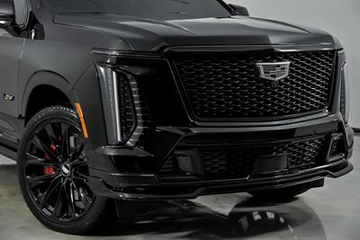 2026 Cadillac Escalade-V ESV -ONYX PACKAGE! - Photo 3 - Joliet, IL 60435