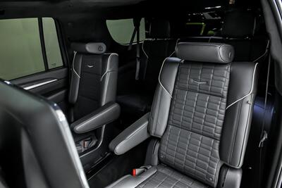 2026 Cadillac Escalade-V ESV -ONYX PACKAGE! - Photo 24 - Joliet, IL 60435
