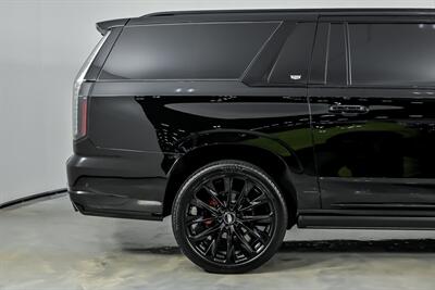 2026 Cadillac Escalade-V ESV -ONYX PACKAGE! - Photo 13 - Joliet, IL 60435