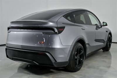 2026 Tesla Model Y Long Range - Photo 12 - Joliet, IL 60435