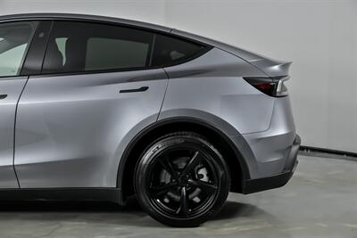2026 Tesla Model Y Long Range - Photo 9 - Joliet, IL 60435