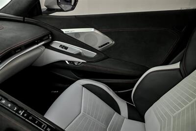 2023 Chevrolet Corvette Stingray   - Photo 38 - Joliet, IL 60435