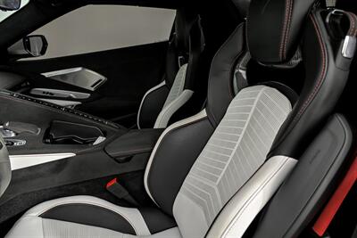 2023 Chevrolet Corvette Stingray   - Photo 26 - Joliet, IL 60435