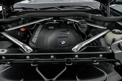 2023 BMW X7 xDrive40i   - Photo 17 - Joliet, IL 60435
