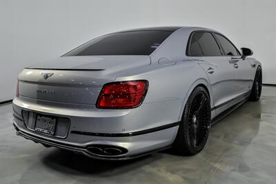 2022 Bentley Flying Spur V8 - Photo 12 - Joliet, IL 60435
