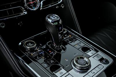 2022 Bentley Flying Spur V8 - Photo 36 - Joliet, IL 60435