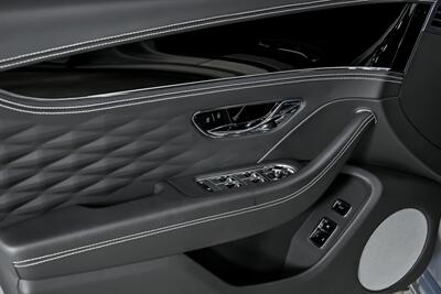 2022 Bentley Flying Spur V8 - Photo 18 - Joliet, IL 60435