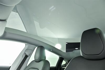 2026 Tesla Model Y Long Range - Photo 23 - Joliet, IL 60435