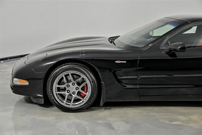 2003 Chevrolet Corvette Z06   - Photo 7 - Joliet, IL 60435