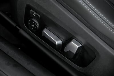 2024 BMW M4 Competition xDrive   - Photo 20 - Joliet, IL 60435