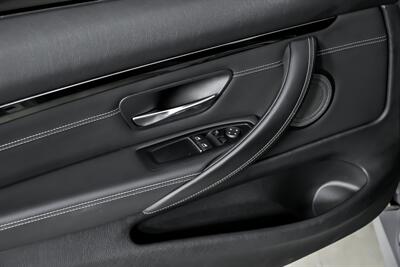 2020 BMW M4 COMPETITION   - Photo 18 - Joliet, IL 60435