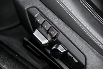 2020 BMW M4 COMPETITION   - Photo 25 - Joliet, IL 60435