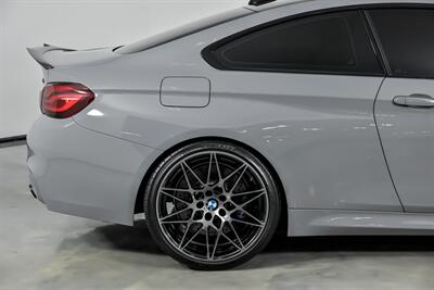 2020 BMW M4 COMPETITION   - Photo 13 - Joliet, IL 60435