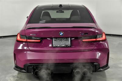 2023 BMW M3 Competition xDrive-RUBY STAR WRAP-CARBON CERAMICS   - Photo 11 - Joliet, IL 60435