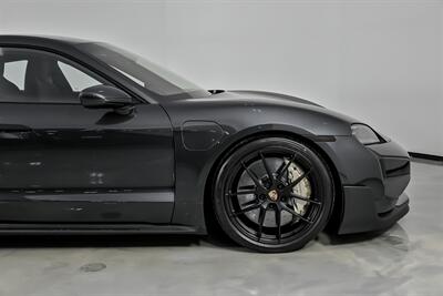 2025 Porsche Taycan Turbo GT - Photo 16 - Joliet, IL 60435
