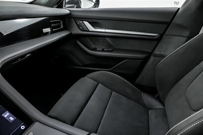 2025 Porsche Taycan Turbo GT - Photo 38 - Joliet, IL 60435