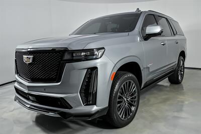 2024 Cadillac Escalade-V   - Photo 6 - Joliet, IL 60435