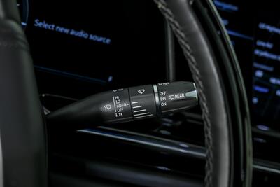 2024 Cadillac Escalade-V   - Photo 32 - Joliet, IL 60435