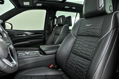 2024 Cadillac Escalade-V   - Photo 22 - Joliet, IL 60435