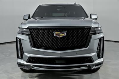 2024 Cadillac Escalade-V   - Photo 5 - Joliet, IL 60435