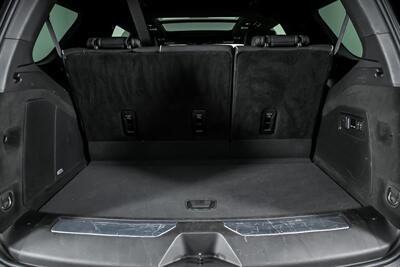 2024 Cadillac Escalade-V   - Photo 16 - Joliet, IL 60435