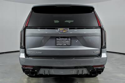 2024 Cadillac Escalade-V   - Photo 11 - Joliet, IL 60435