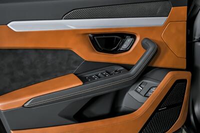 2023 Lamborghini Urus S   - Photo 18 - Joliet, IL 60435