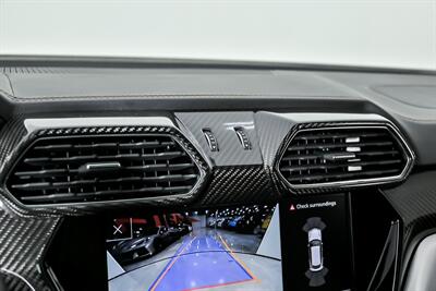 2023 Lamborghini Urus S   - Photo 35 - Joliet, IL 60435
