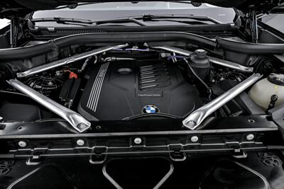 2022 BMW X6 xDrive40i   - Photo 17 - Joliet, IL 60435