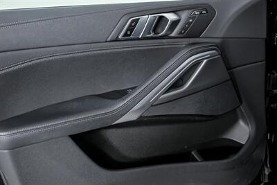 2022 BMW X6 xDrive40i   - Photo 18 - Joliet, IL 60435