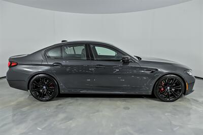 2021 BMW M5 COMPETITION   - Photo 14 - Joliet, IL 60435