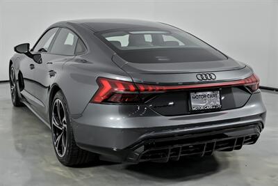 2022 Audi e-tron GT quattro Prestige   - Photo 10 - Joliet, IL 60435
