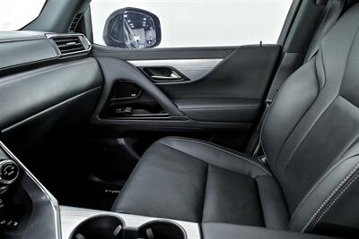 2022 Lexus LX 600 F SPORT Handling   - Photo 37 - Joliet, IL 60435