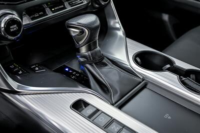 2022 Lexus LX 600 F SPORT Handling   - Photo 36 - Joliet, IL 60435