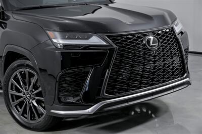 2022 Lexus LX 600 F SPORT Handling   - Photo 3 - Joliet, IL 60435